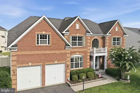 41663 Blue Grama Cir, Aldie, VA 20105