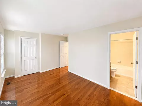 Bedroom - 43524 Wheadon Ter, Chantilly, VA 20152 photo 3 of 5