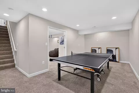 Entry Way - 21419 Ashburn Run Pl, Ashburn, VA 20147 photo 7 of 8