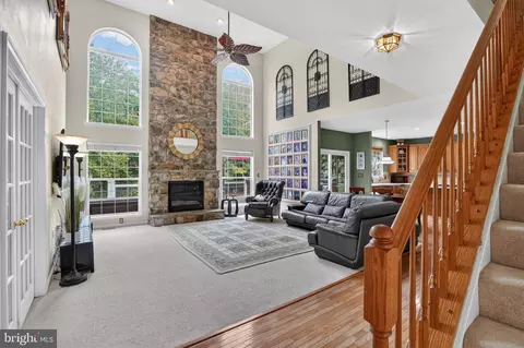 Other - 21419 Ashburn Run Pl, Ashburn, VA 20147 photo 2 of 17