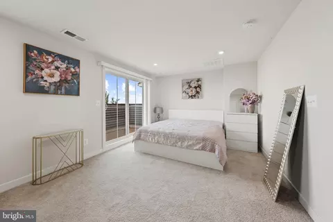 Bedroom - 46324 Mount Kellogg Ter, Sterling, VA 20164 photo 6 of 8