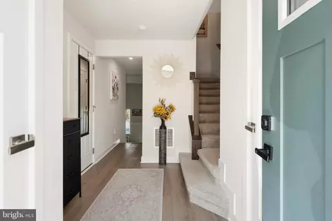 Entry Way - 46324 Mount Kellogg Ter, Sterling, VA 20164 photo 1 of 12