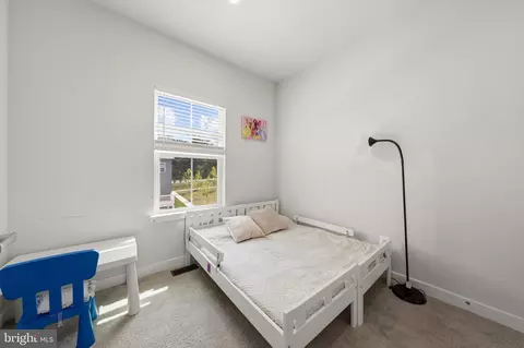 Bedroom - 46324 Mount Kellogg Ter, Sterling, VA 20164 photo 4 of 8