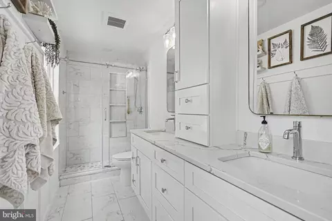 Bath - 20670 Citation Dr, Ashburn, VA 20147 photo 1 of 3