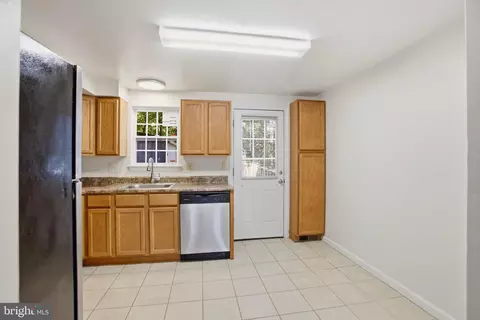 Other - 18 Dorrell, Sterling, VA 20165 photo 1 of 4