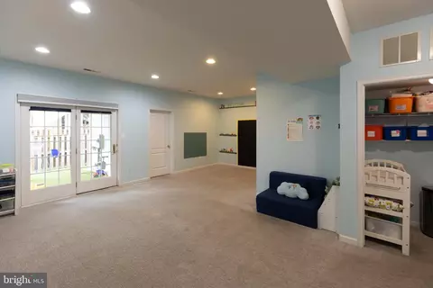 Entry Way - 42752 Locklear Ter, Chantilly, VA 20152 photo 4 of 4