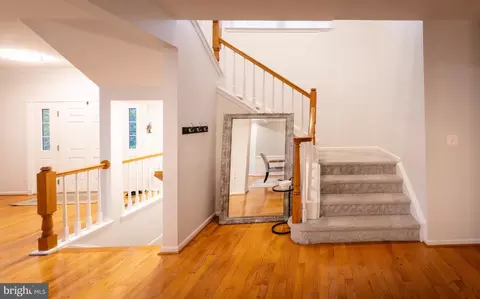 Entry Way - 42752 Locklear Ter, Chantilly, VA 20152 photo 1 of 4