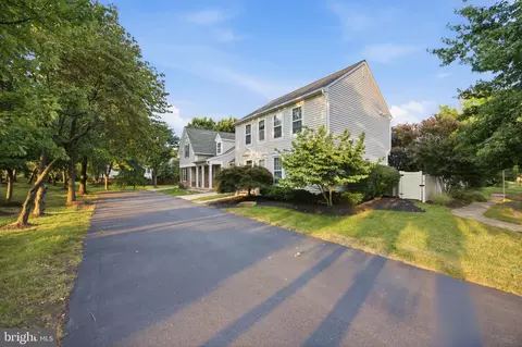 Exterior - 20516 Adena Ter, Ashburn, VA 20147 photo 3 of 3