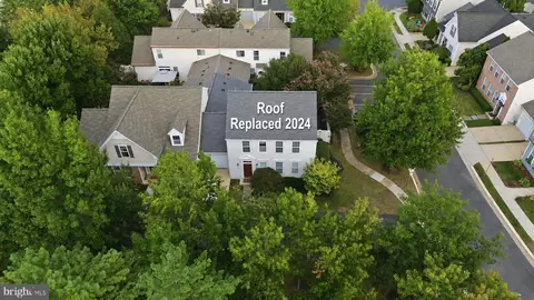 View/Area - 20516 Adena Ter, Ashburn, VA 20147 photo 3 of 5