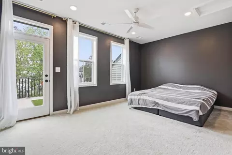 Bedroom - 22976 Copper Tree Ter, Ashburn, VA 20148 photo 2 of 8