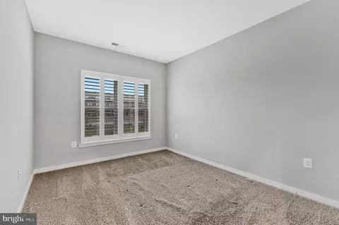 Other - 42384 Soave Dr, Brambleton, VA 20148 photo 3 of 25