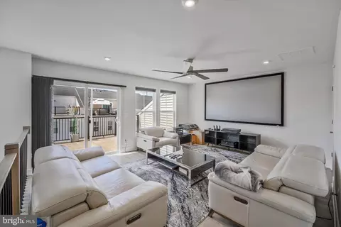 Entry Way - 23057 Blue Eagle Ter, Ashburn, VA 20148 photo 6 of 6
