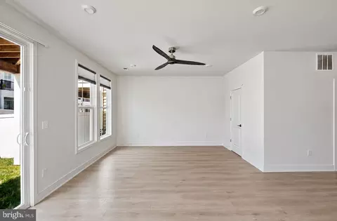 Living - 23057 Blue Eagle Ter, Ashburn, VA 20148 photo 1 of 1
