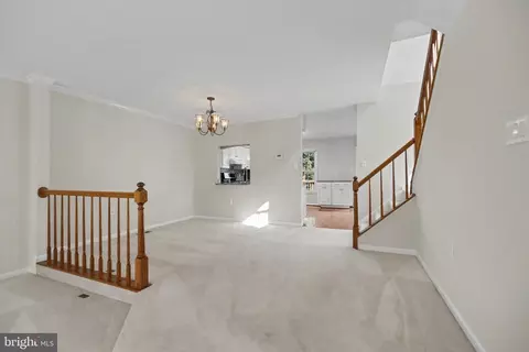 Living - 21130 Winding Brook Sq, Ashburn, VA 20147 photo 7 of 11