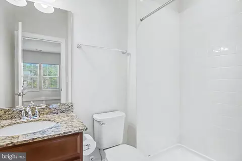 Entry Way - 26647 Foxwarren Way, Chantilly, VA 20152 photo 13 of 17