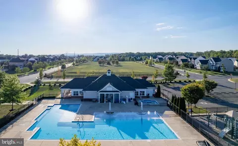 26647 Foxwarren Way, Chantilly, VA 20152 photo 2