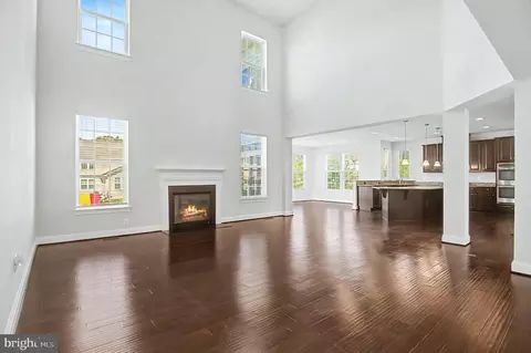 Living - 26647 Foxwarren Way, Chantilly, VA 20152 photo 1 of 4
