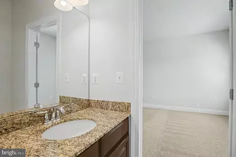 Entry Way - 26647 Foxwarren Way, Chantilly, VA 20152 photo 16 of 17