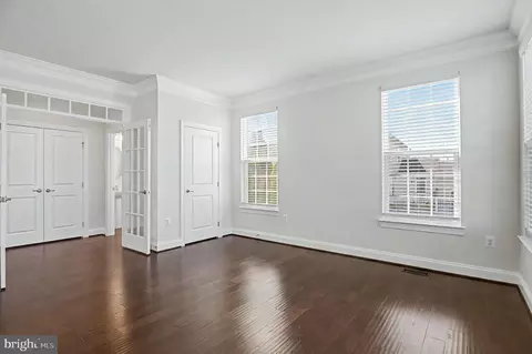 Entry Way - 26647 Foxwarren Way, Chantilly, VA 20152 photo 6 of 17
