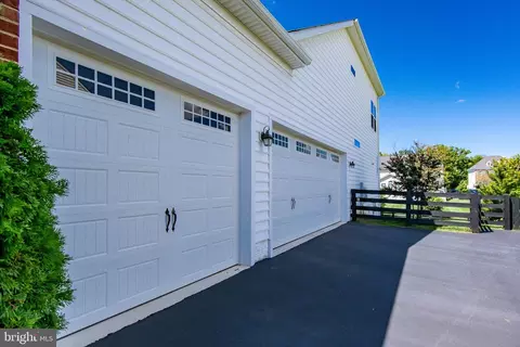 Other - 26647 Foxwarren Way, Chantilly, VA 20152 photo 2 of 31
