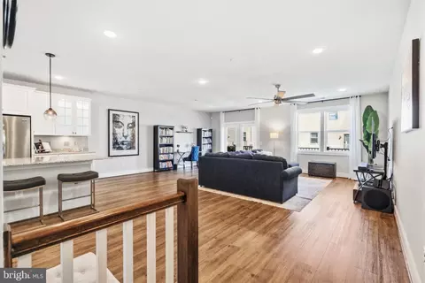 Entry Way - 20536 Milbridge Ter, Ashburn, VA 20147 photo 1 of 15