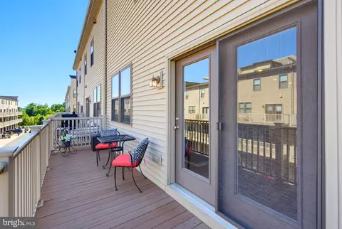 Exterior - 20536 Milbridge Ter, Ashburn, VA 20147 photo 1 of 9