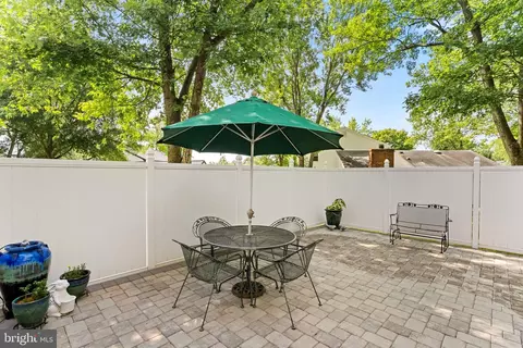 Exterior - 115 Coffee Tree Ct, Sterling, VA 20164 photo 5 of 12