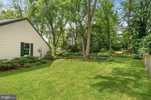 Exterior - 115 Coffee Tree Ct, Sterling, VA 20164 photo 11 of 12