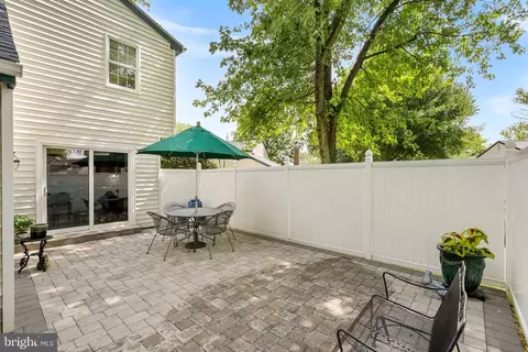 Exterior - 115 Coffee Tree Ct, Sterling, VA 20164 photo 6 of 12