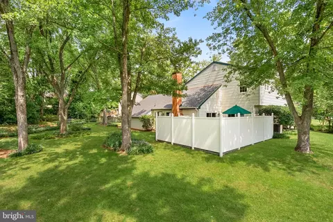 Exterior - 115 Coffee Tree Ct, Sterling, VA 20164 photo 10 of 12
