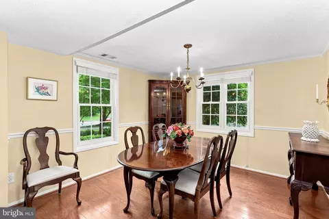 Dining - 115 Coffee Tree Ct, Sterling, VA 20164 photo 2 of 5
