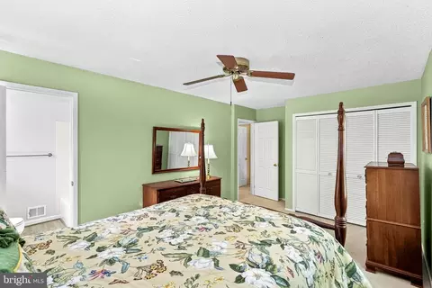 Bedroom - 115 Coffee Tree Ct, Sterling, VA 20164 photo 3 of 6