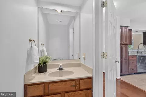 Entry Way - 45577 Hutchens Sq, Sterling, VA 20166 photo 2 of 3