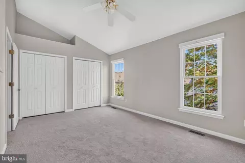 Bedroom - 45577 Hutchens Sq, Sterling, VA 20166 photo 2 of 7