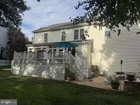 Exterior - 20235 Leier Pl, Ashburn, VA 20147 photo 3 of 7