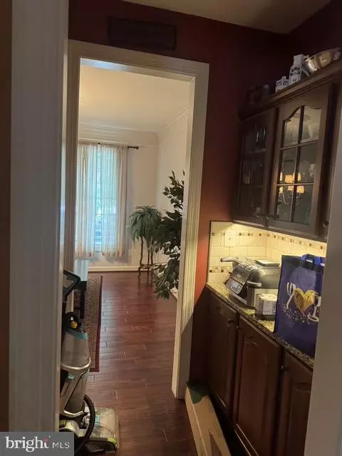 Entry Way - 20235 Leier Pl, Ashburn, VA 20147 photo 3 of 4