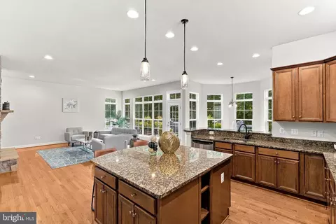 Kitchen - 42755 Chatelain Cir, Brambleton, VA 20148 photo 1 of 7