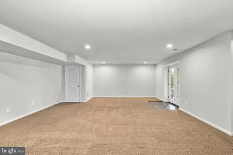 Other - 42755 Chatelain Cir, Brambleton, VA 20148 photo 23 of 36