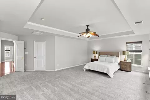 Bedroom - 42755 Chatelain Cir, Brambleton, VA 20148 photo 1 of 7