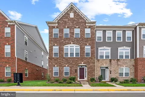 42679 Asgard Ter, Sterling, VA 20166