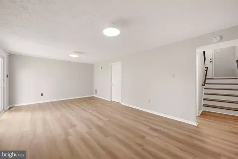 Living - 1003 Salisbury Ct, Sterling, VA 20164 photo 8 of 8
