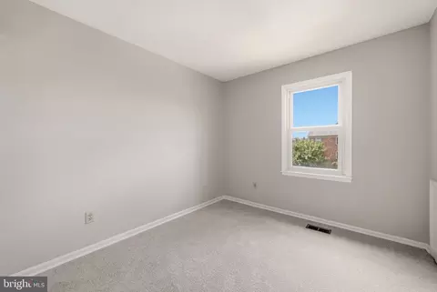 Bedroom - 1003 Salisbury Ct, Sterling, VA 20164 photo 1 of 4