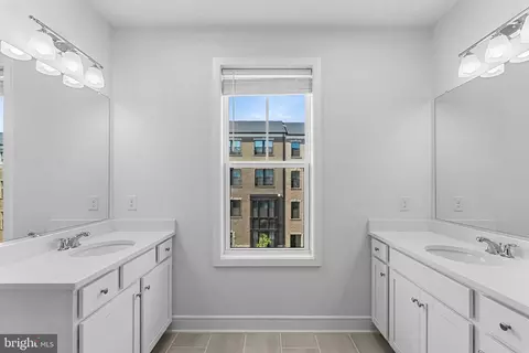Entry Way - 42660 Darala Dr, Ashburn, VA 20147 photo 8 of 8