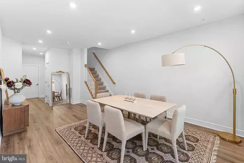 Entry Way - 42660 Darala Dr, Ashburn, VA 20147 photo 1 of 8