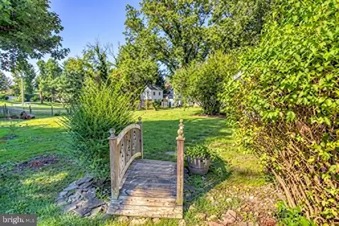 303 E Colonial Hwy, Hamilton, VA 20158 photo 4