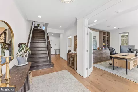 Entry Way - 20277 Oak Bluff Dr, Ashburn, VA 20147 photo 1 of 5