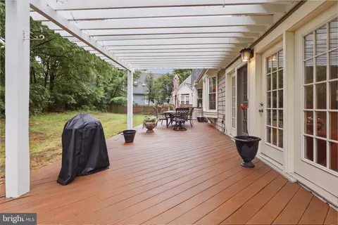 Exterior - 20242 Ordinary Pl, Ashburn, VA 20147 photo 6 of 12