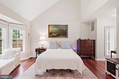 Bedroom - 20242 Ordinary Pl, Ashburn, VA 20147 photo 1 of 7