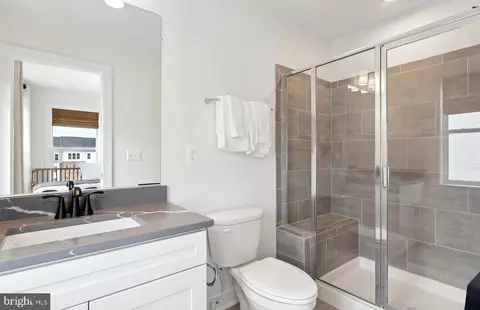 42519 Upper Paddock Ter, Ashburn, VA 20148 photo 21