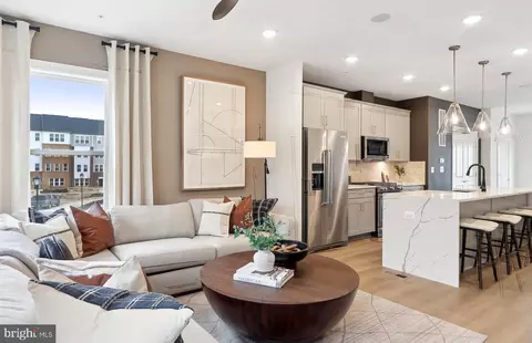 42517 Upper Paddock Ter, Ashburn, VA 20148 photo 9